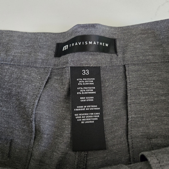 TravisMathew Adirondack Stretch Short 9" Inseam Heathered Black Gray Size 33 - Picture 4 of 9